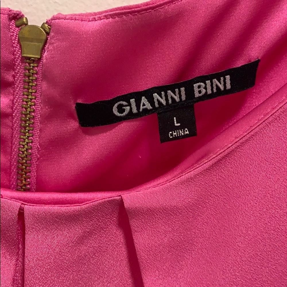 Gianni Bini Pink Dress with White Lace Trim 💗🤍 - Picture 3 of 5